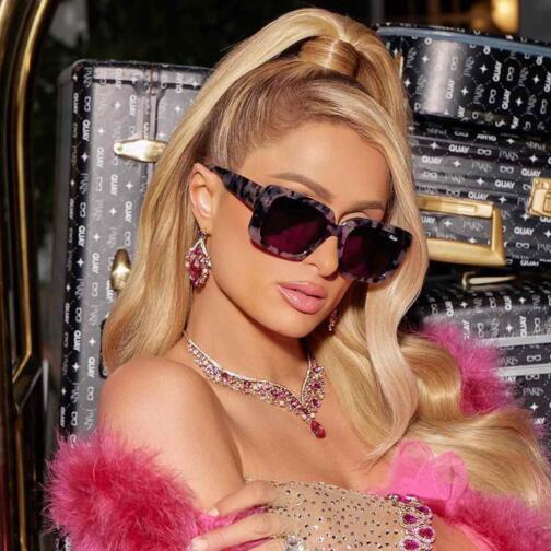 Paris Hilton Miniatura