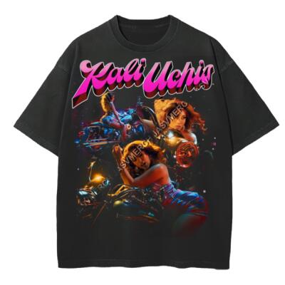 Kali Uchis Oversized Peso Completo Miniatura